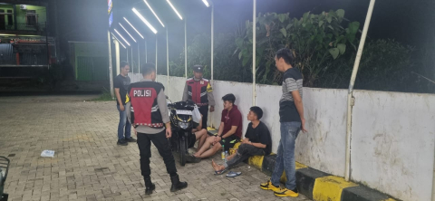 Patroli Malam Polsek Talo Tingkatkan Keamanan dan Ciptakan Kamtibmas Kondusif di Seluma