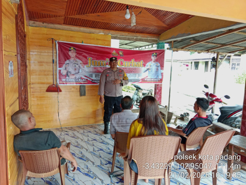 Polsek Kotapadang Gelar "Jumat Curhat" di Desa Durian Mas