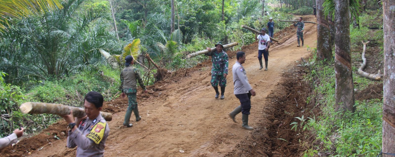 Satgas TMMD 120 Kodim 0423/BU Targetkan Selesai Sasaran Fisik Tepat Waktu .