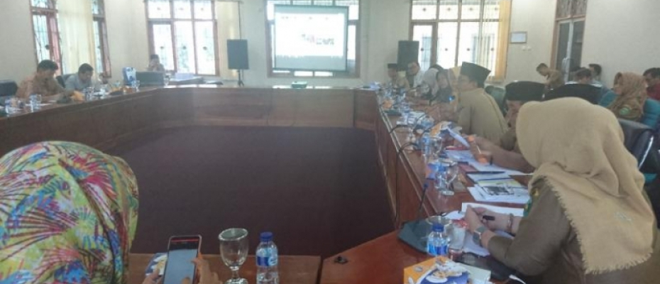 Dewan Kota saat hearing bersama Disperindag, Dinas Lingkungan Hidup (DLH) dan Dinas Perhubungan.