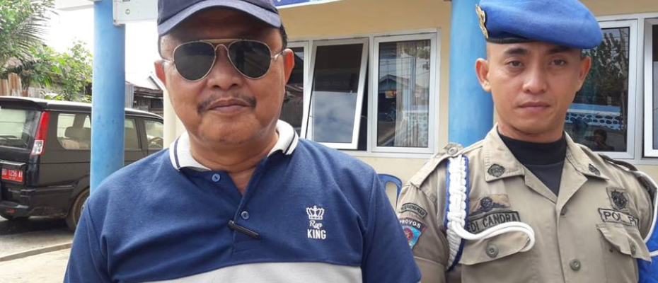  Kasatpol PP Kota Bengkulu Mitrul Ajmi disela sela kunjungannya ke PPK di Kecamatan Singgaran Pati, Jumat (29/06/2018).