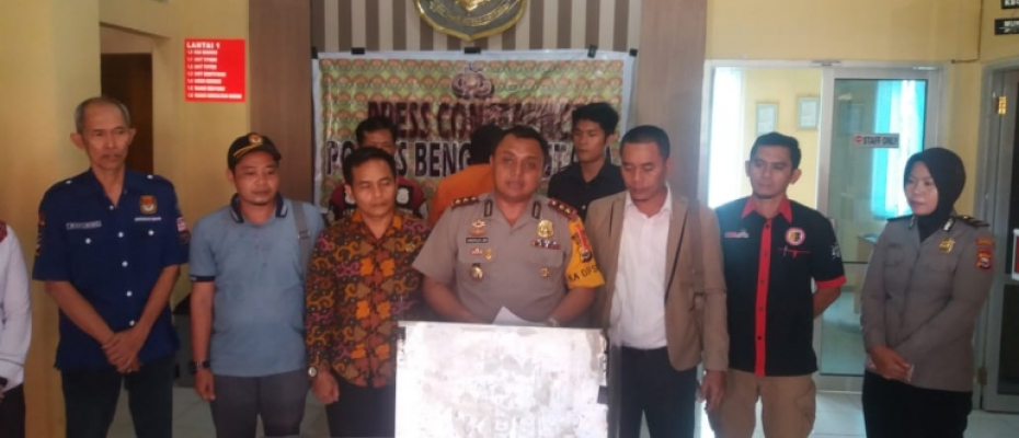Hukum