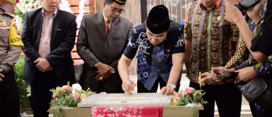 Bupati Rejang Lebong Resmikan Hotel Musrel Alphart