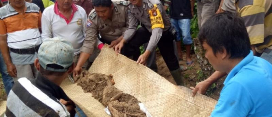 Butuh Perhatian! 41 Makam Dipindahkan Akibat Banjir dan Abrasi di Kaur