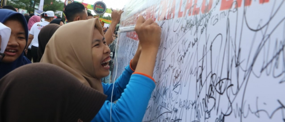 Lima Puluh Ribu Kaum Milenial Ikuti Jalan Santai MRSF