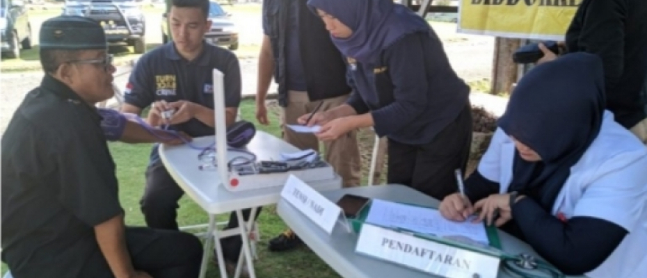 Polda Bengkulu yang menggelar kegiatan bakti kesehatan kepada masyarakat 