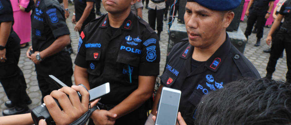 Hukum