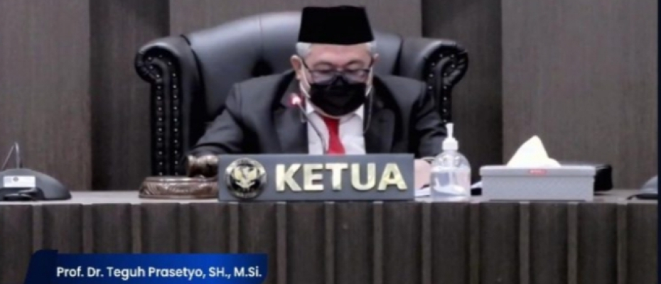 Sidang DKPP perkara Ketua KPU Kaur