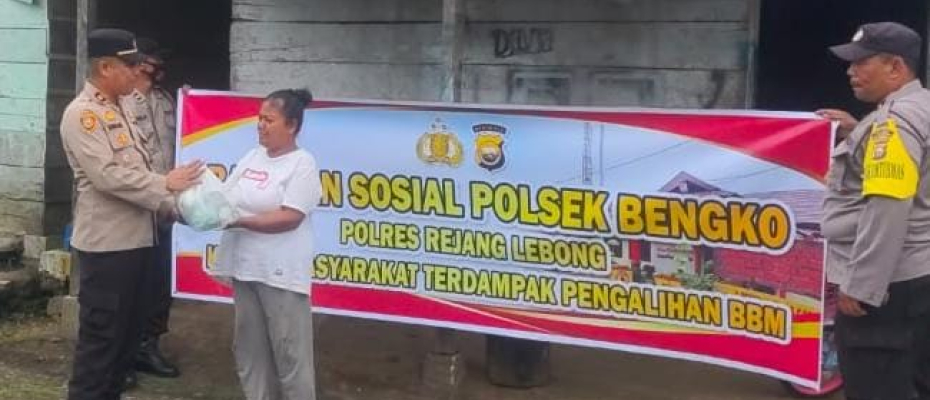 100 Paket Sembako Kembali Dibagikan Polres Rejang Lebong