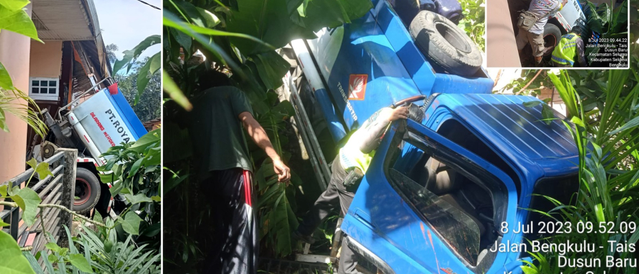 Colt Diesel Tabrak Rumah Warga Seluma