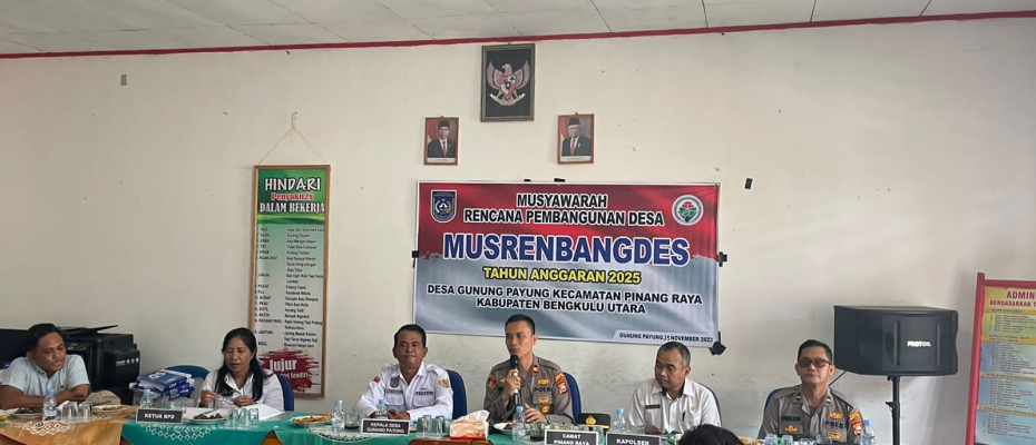 Kapolsek Ketahun Sambang Desa Gunung Payung Dalam Rangka Cooling System Situasi Kamtibmas