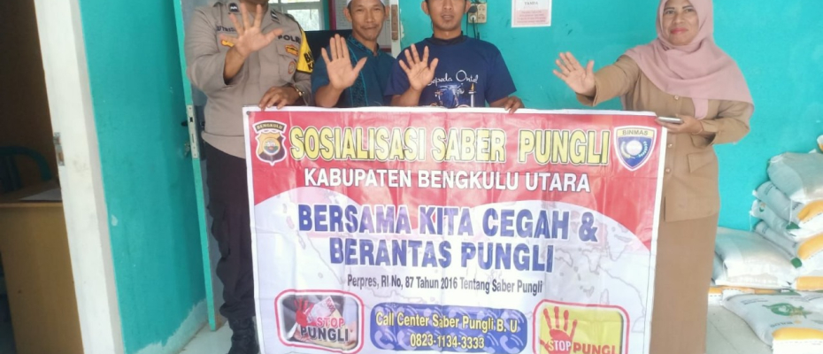 Bhabinkamtibmas Polsek Kerkap Sosialisasikan Saber Pungli Edukasi Masyarakat Desa Binaan
