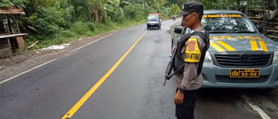 Polsek Sindang Kelingi, Gencar Lakukan Patroli Rutin untuk Cegah Kejahatan di Jalur Lintas