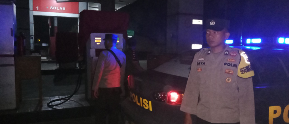 Patroli KRYD, Personel Polsek Kaur Selatan Laksanakan Pengawasan Kamtibmas di Seputaran Obvit 