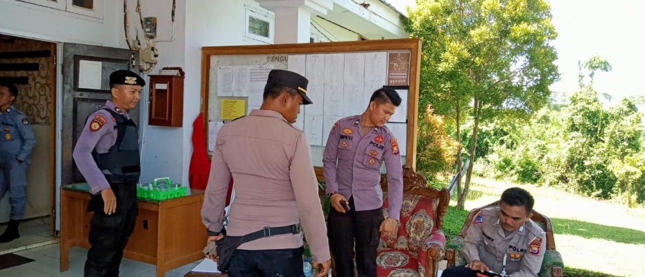 OMB, Personel Polres Kaur Patroli Dialogis di Seputaran Kmator KPUD, Bawaslu, dan Gudang Logistik