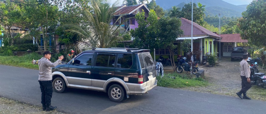 Commander Wish, Personel Polsek Kerkap Guna Atur Kelancaran Lalu Lintas Pagi Hari