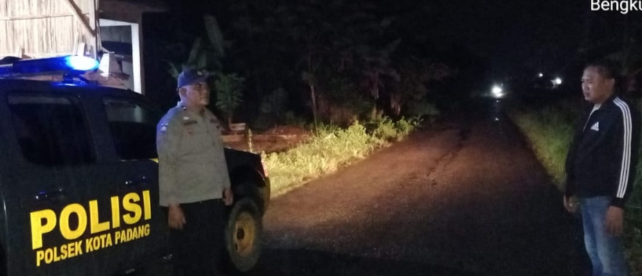 Ciptakan Rasa Nyaman Kepada Masyarakat, Polsek Kota Padang Gelar Patroli Malam Hari