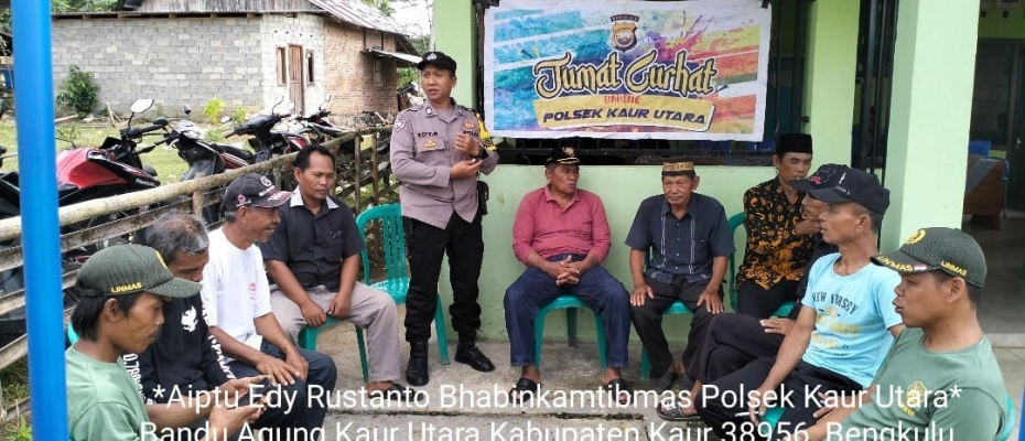 Bhabinkamtibmas Polsek Kaur Utara Jumat Curhat di Desa Bandu Agung