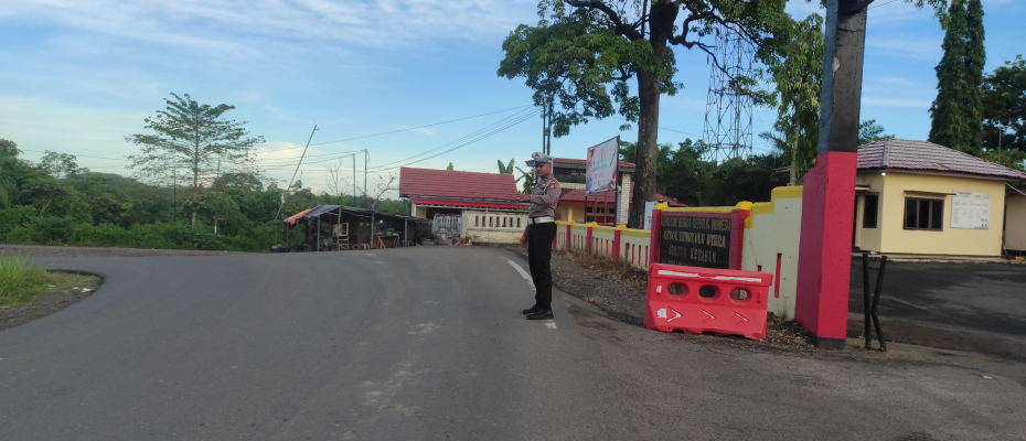 Polsek Ketahun Laksanakan Morning Traffic Control Berikan Pelayanan Pada Masyarkat