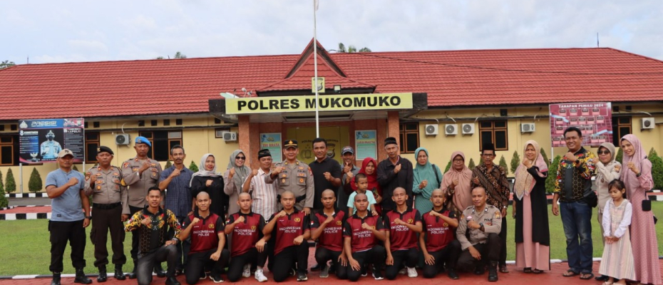 Polres Mukomuko Lepas Pemberangkatan 16 Casis Diktuba Polri Gelombang 1 TA 2024