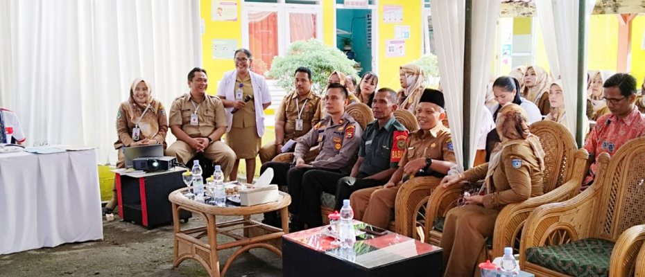 Kapolsek Ketahun Hadiri Undangan Re Akreditasi Puskesmas Bukit Makmur