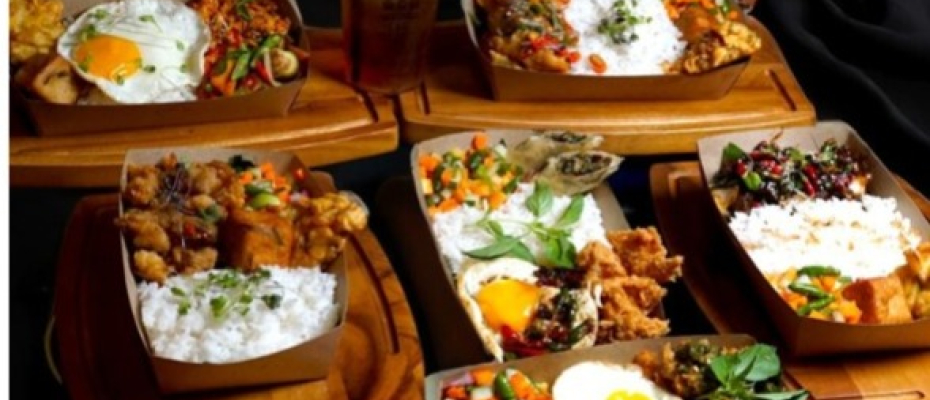 Buka Puasa Lengkap dan Lezat di Wayang Cafe Bengkulu