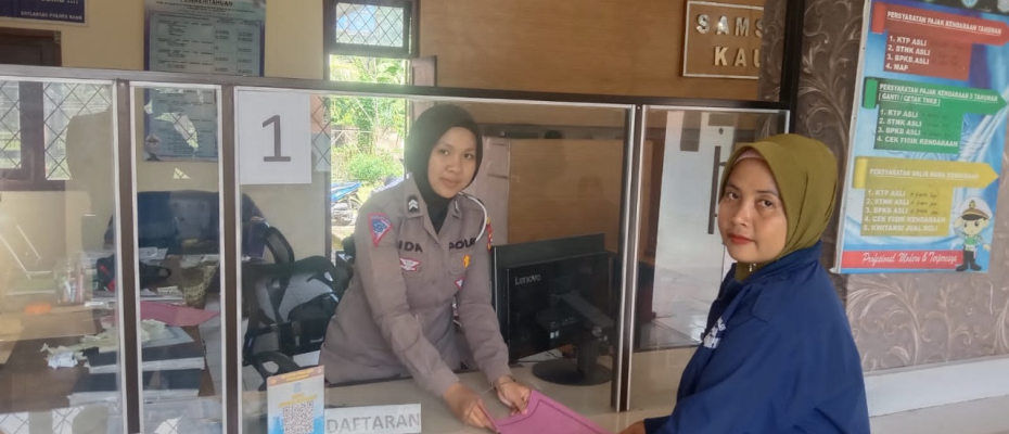 Sat Lantas Polres Kaur Polda Bengkulu Melaksanakan Pelayanan Wajib Pajak 