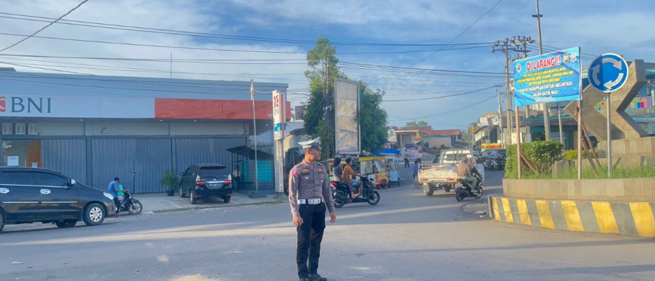 Laksanakan Patroli Sore Hari, Polsek Ketahun Pantau Situasi Kamtibmas