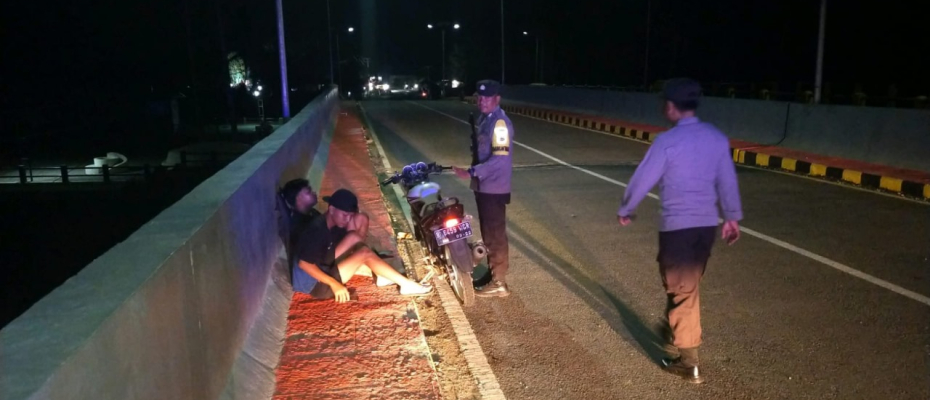 Patroli Dialogis, Sat Samapata Sambangi Anak Muda yang Nongkrong di Jembatan Hili, Cegah Aksi 3C