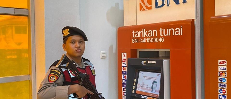 Cek Objek Vital ATM Bank, Sat Samapta Polres Kaur Gelar Patroli 