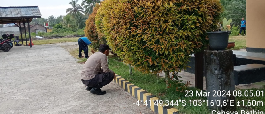 Ciptakan Lingkungan Indah dan Bersih, Polsek Kaur Selatan Kurvei Seputaran Mako 