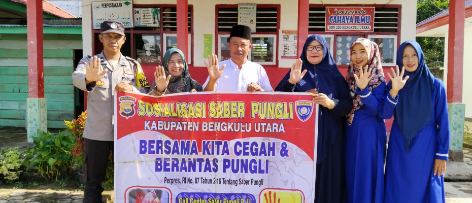 Cipta Kondisi, Polisi Lakukan Sosialisasi Saber Pungli Pada Warga
