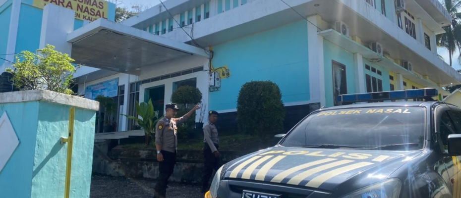 Gelar Patroli di Objek Vital, Polsek Nasal Sambangi Puskesmas Nasal