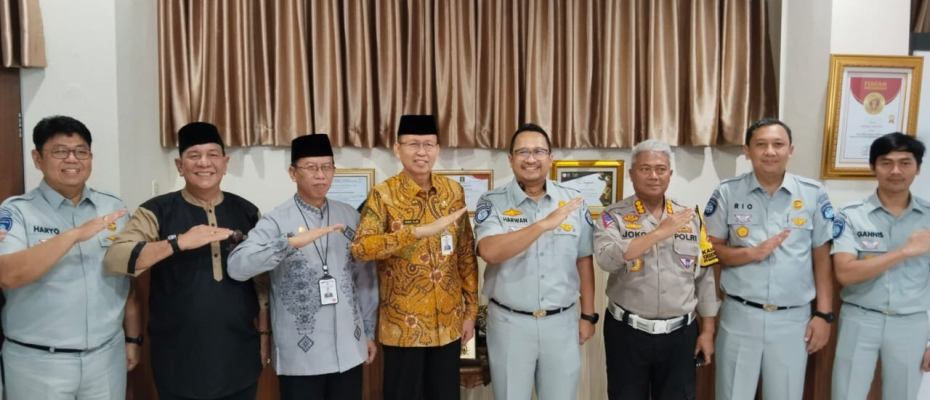 Direktur Kepatuhan dan Manajemen Risiko PT Jasa Raharja Audiensi dengan Sekda Bengkulu dan Dirlantas Polda Bengkulu