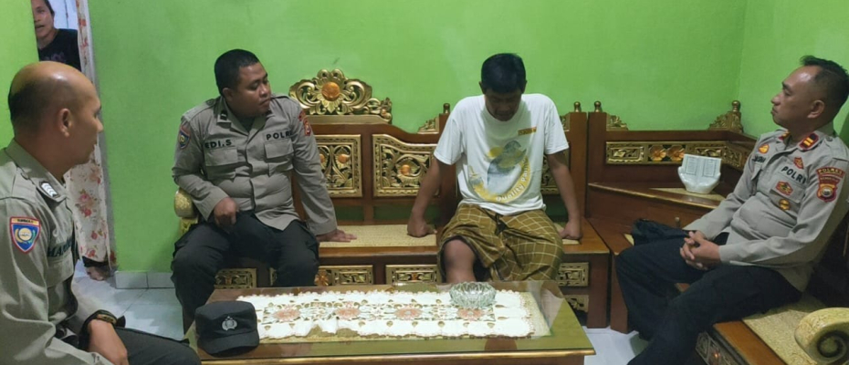 Personel Polsek Curup Sambang Atau Kunjungan ke Anggota Polri yang Sakit Menahun 