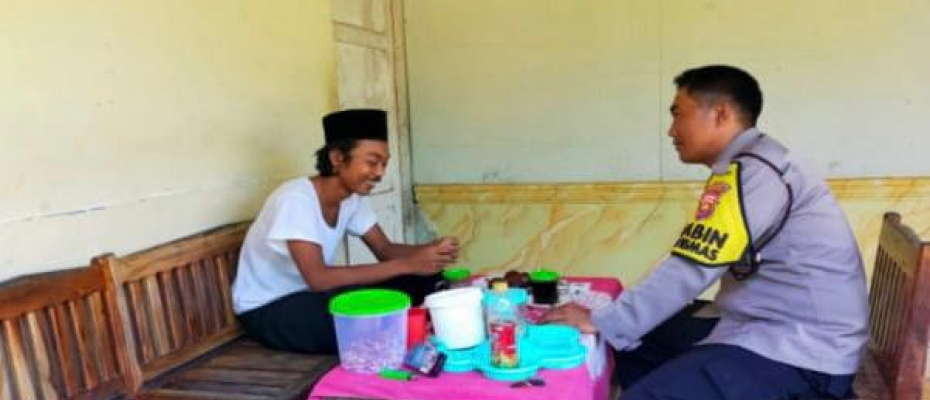 Polsek Ketahun Sambang Ke Tokoh Agama Dalam Rangka Colling System