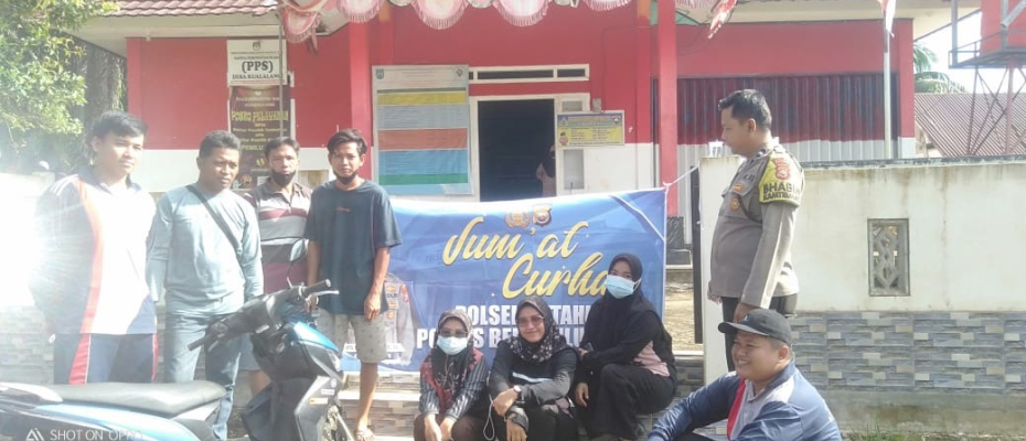 Jumat Curhat, Bhabinkamtibmas Polsek Ketahun Jalin Komunikasi Dengan Warga