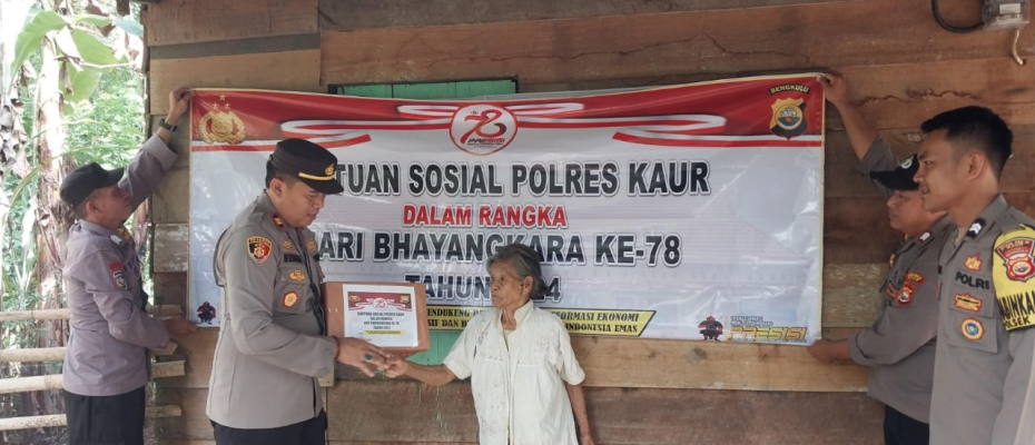 Polres Kaur Kembali Salurkan Bansos dalam Rangka HUT Bhayangkara ke-78 Kepada Warga Kurang Mampu 