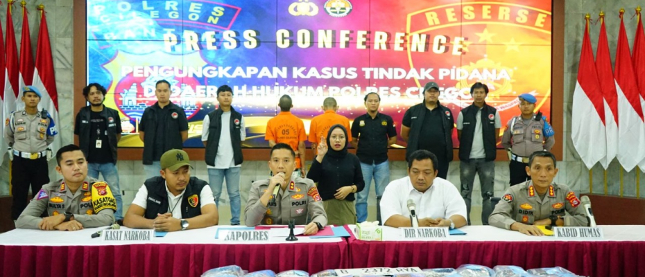 Polda Banten Gagalkan Pengiriman Sabu Dari Riau