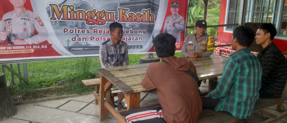 Polsek Sindang Kelingi Gelar Minggu Kasih Sampaikan Imbauan Terkait Harkamtibmas kepada Warga 