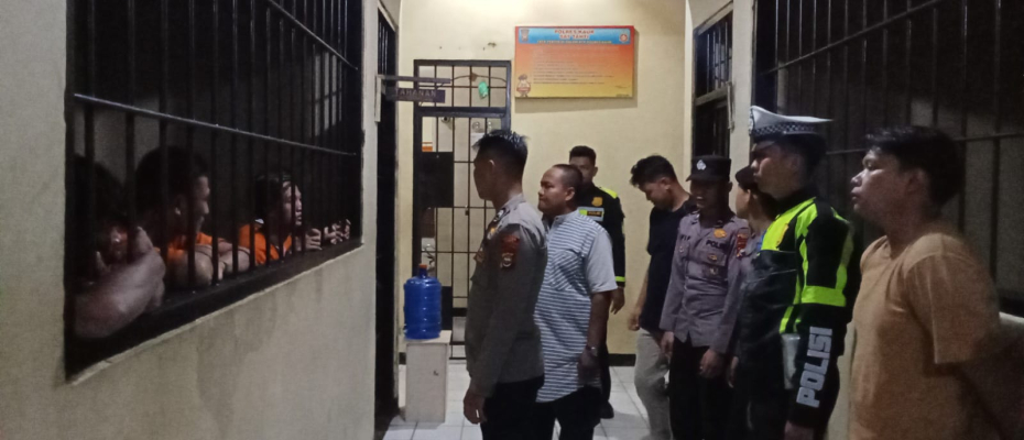 Piket Pawas Polres Kaur Cek dan Kontrol Ruang Tahanan