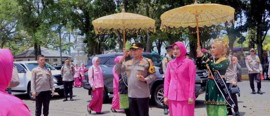 Kunjungan Kerja di Polresta Bengkulu, Kapolda Bengkulu Pastikan Personel Siap Hadapi Pemilukada 2024