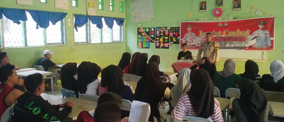 Laksanakan Kegiatan Jumat Curhat, Polsek Kotapadang Tampung Aspirasi Warga 