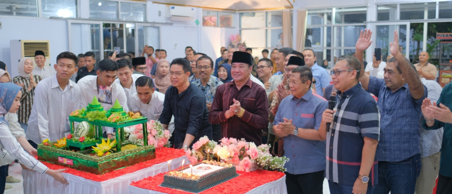 Kapolda Berikan Surprise Kepada Danrem dalam Rangka HUT TNI ke-79 