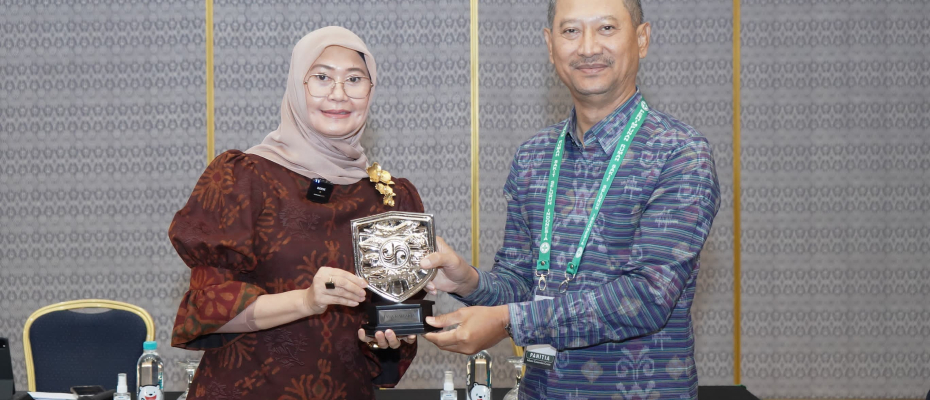 Terus Optimalkan Pelayanan Digital Kepada Korban Kecelakaan,  Jasa Raharja Gelar Industrial Symposium Bersama PERSI Dengan Penganugera han ”JRCare Award 2024”  Bagi Rumah Sakit dengan Pelayanan Terbaik