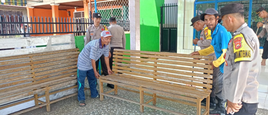 Polsek Padang Ulak Tanding Gelar Bakti Religi Bersama Warga untuk Peringati Bulan Bakti Lingkungan
