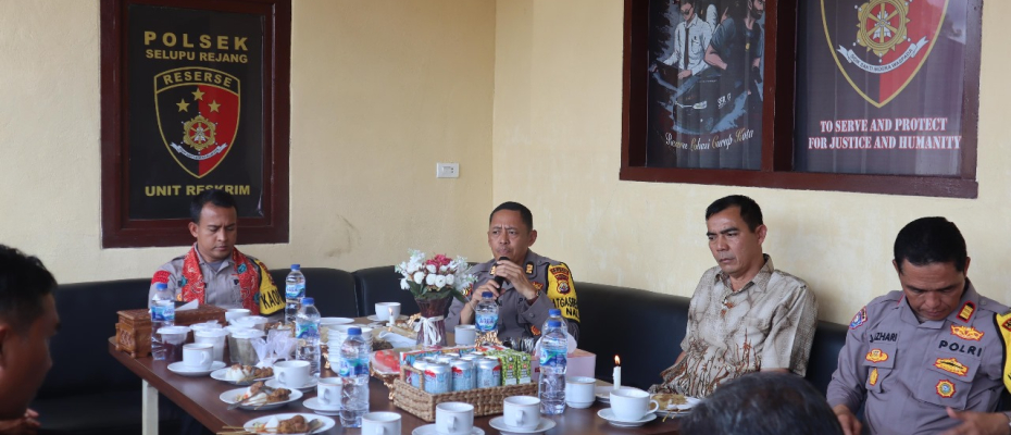 Kapolres Rejang Lebong Gelar Rapat Koordinasi Kunjungan Kerja di Polsek Selupu Rejang