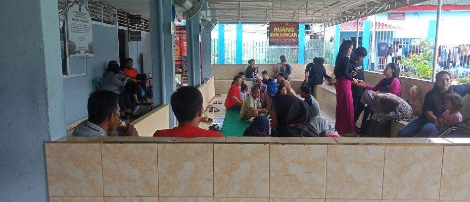 Tingkatkan Kepercayaan Masyarakat, Petugas Layanan Kunjungan Lapas Curup Lakukan Hal Ini