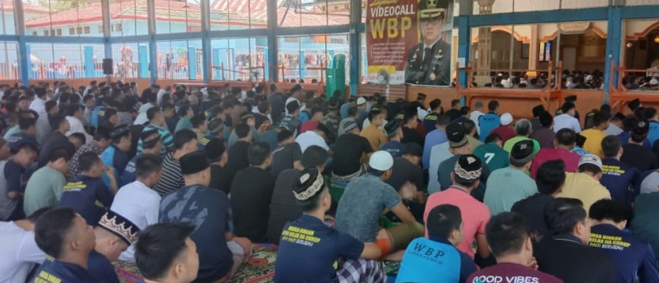 Warga Binaan Lapas Curup Ikuti Shalat Jumat Berjamaah