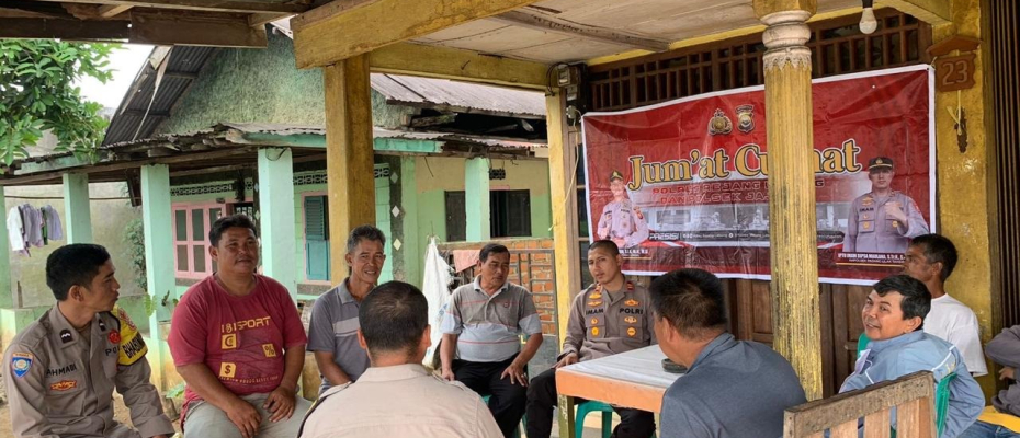 Polsek Padang Ulak Tanding Gelar "Jumat Curhat" Bersama Kapolres Rejang Lebong untuk Meningkatkan Keamanan Lingkungan